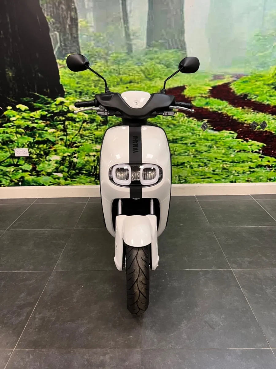 Yamaha Neos Electric scooter - Image 2