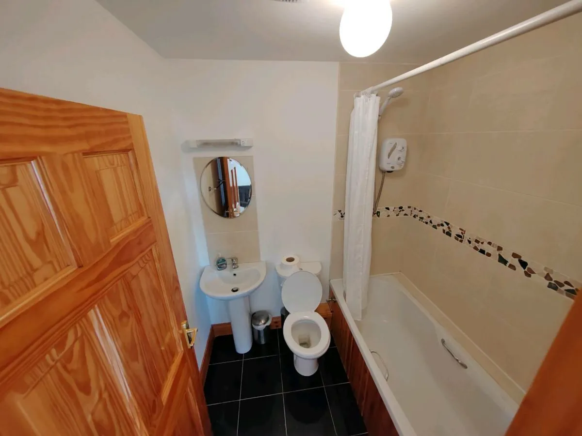 Large 3 Bed House For Sale for sale in Co. Donegal for €215,000 on DoneDeal