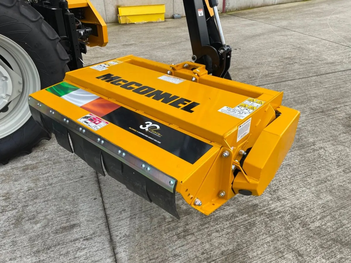 NEW McConnel PA5455 Hedgecutter - Image 2