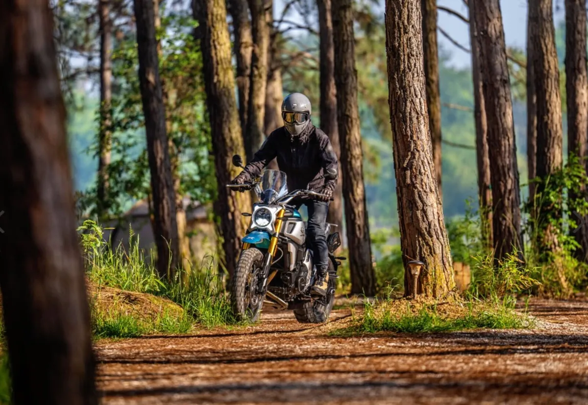 2025 CFMOTO 700CL-X Adventure In stock - Image 3