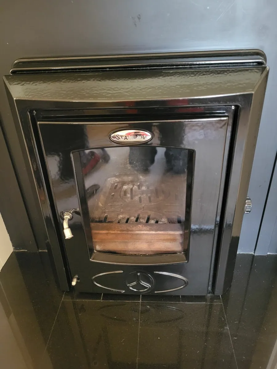 Insert stove for sale in Co. Kilkenny for €700 on DoneDeal