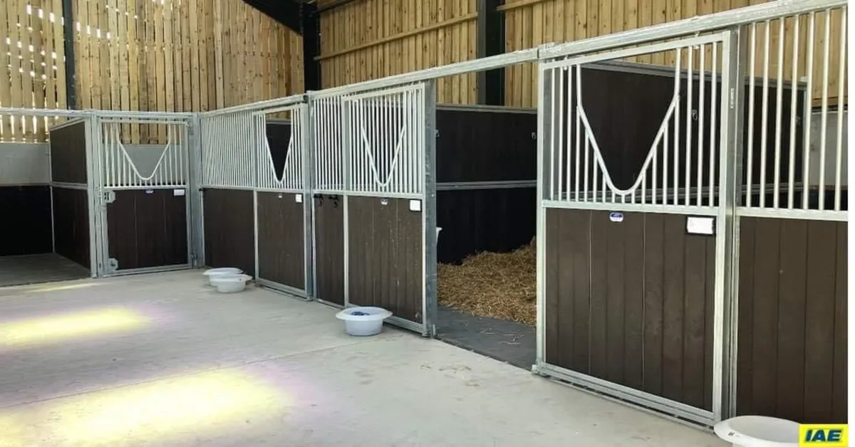 Internal Stable Range / Horse Stables - Image 3