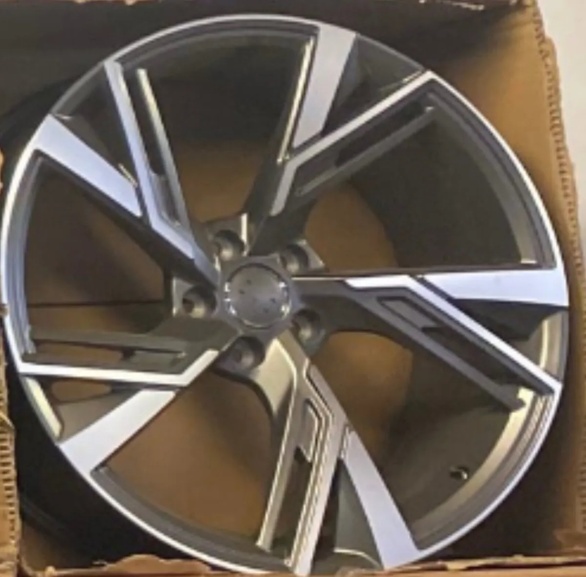 20” rs6 alloys only x 4 in boxes
