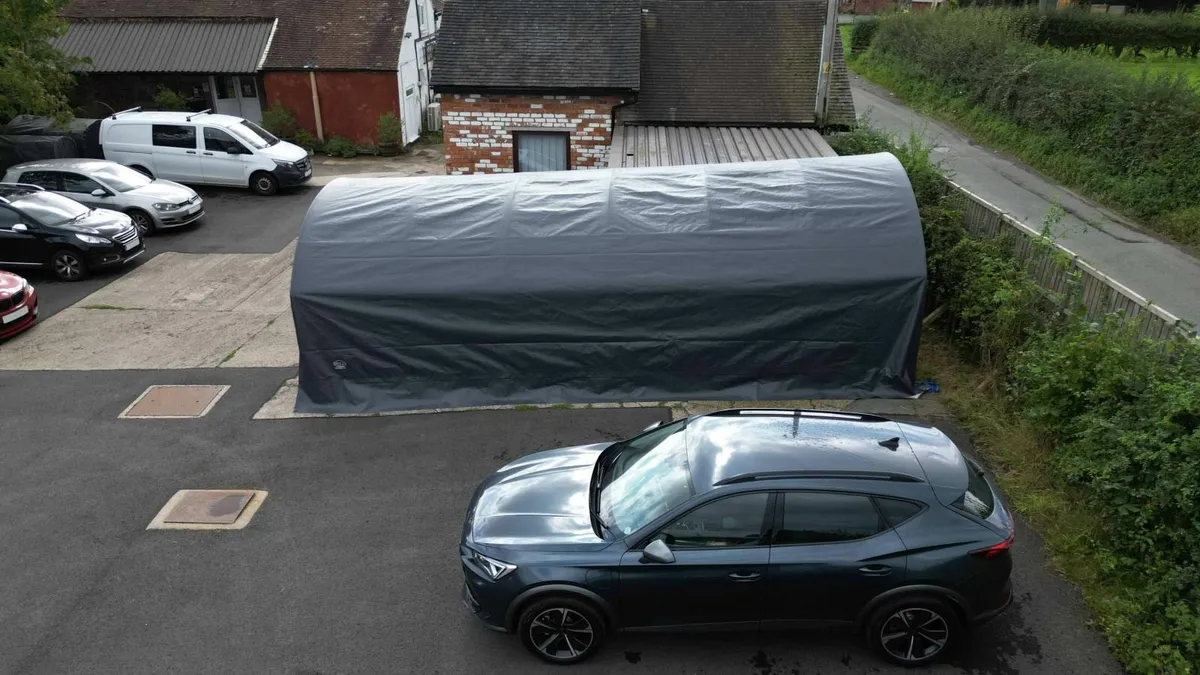 Extra Large Livestock Field Shelter 305gsm cover - Image 3