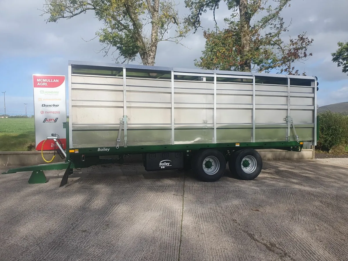 Bailey 2 in 1 Cattle / Bale Trailer