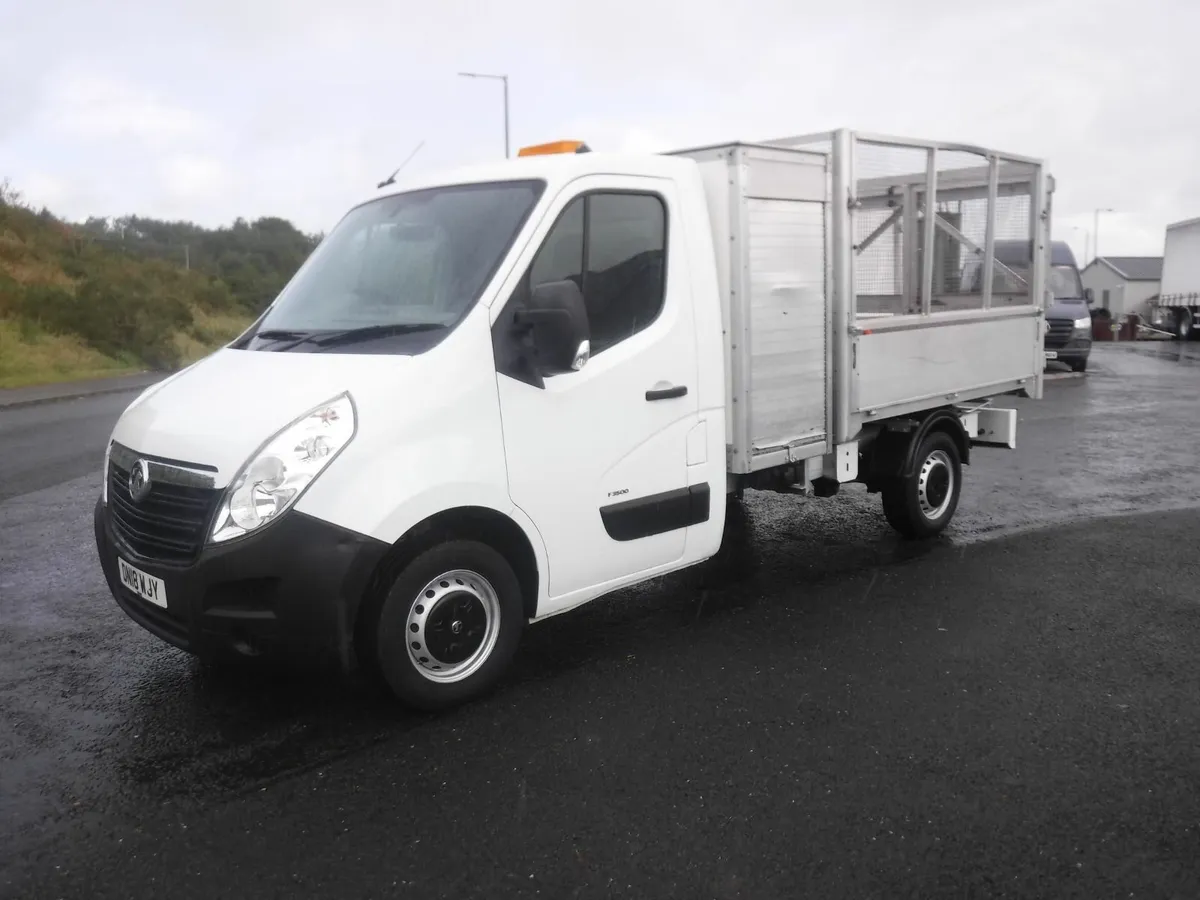 2018 Vauxhall Movano 3500kg tipper . - Image 1