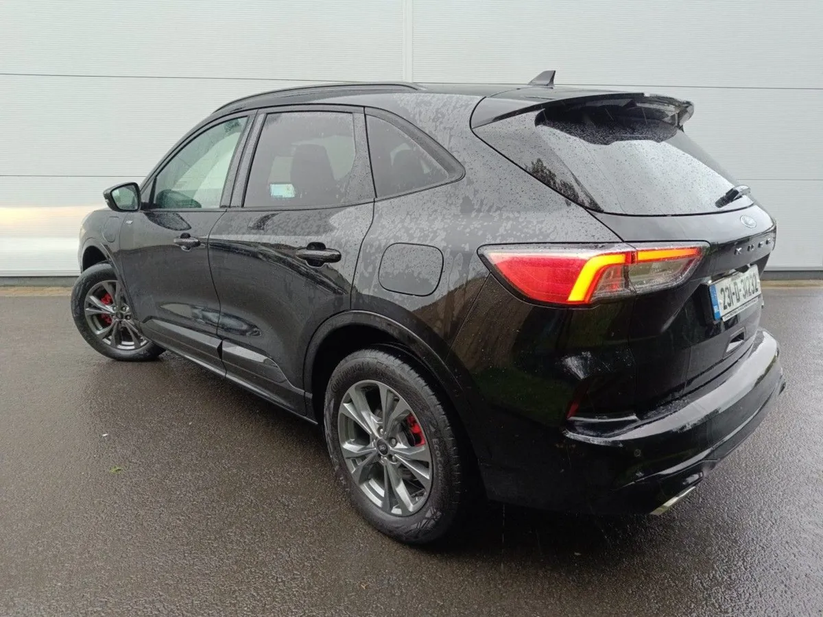 Ford Kuga 2.5 225PS Phev St-line Auto as New - Image 3