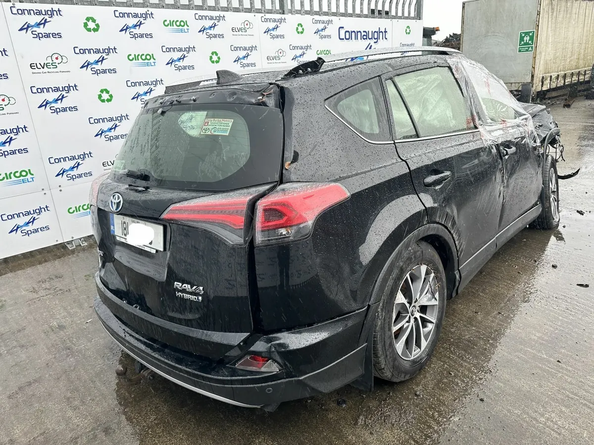 2018 TOYOTA RAV 4 2.5 HYBRID JUST IN FOR BREAKING - Image 4