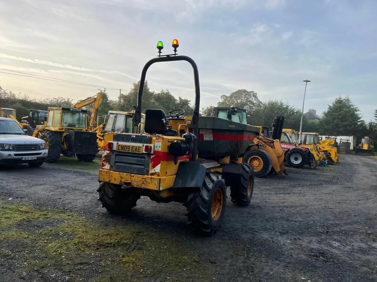 2 barford 7 ton swivel dumpers - Image 4