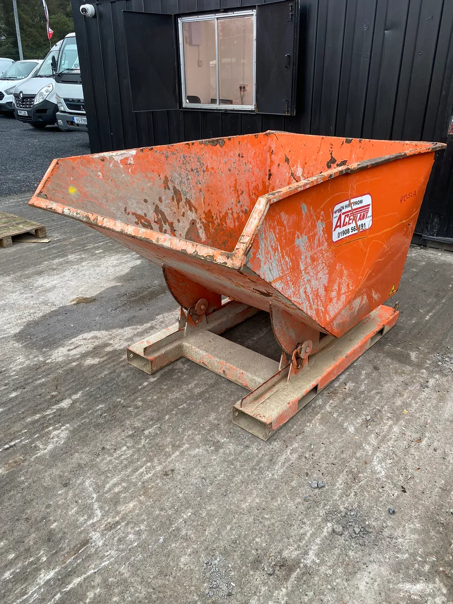 Tipping Skip - Image 3