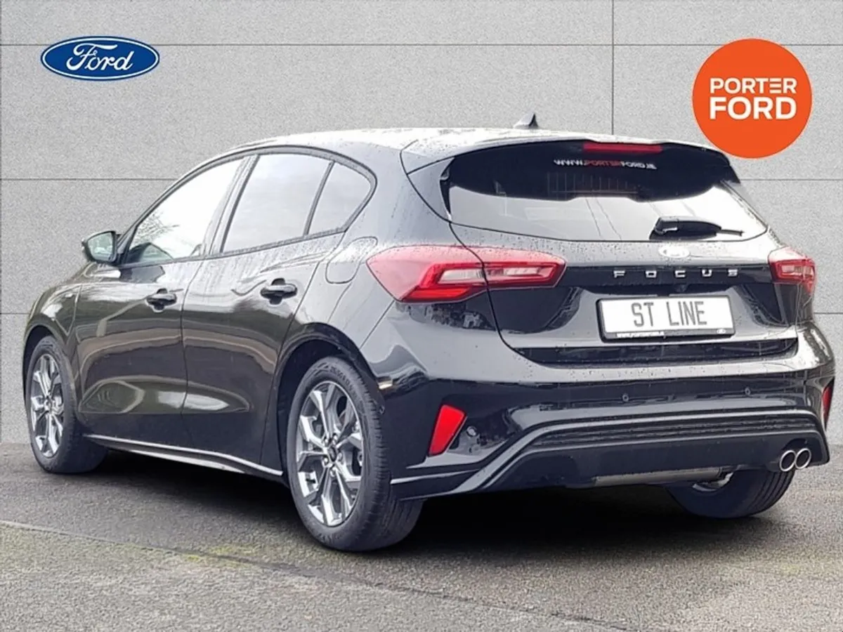 Ford Focus Auto Diesel 1.5 Tdci 125PS ST Line - Image 4