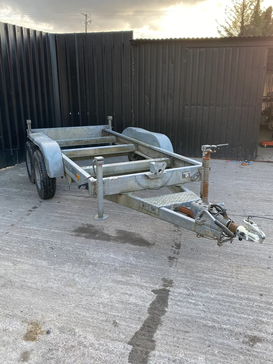 Generator/Fuel cube Trailer chassis - Image 3