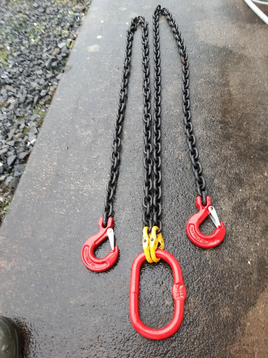 Lifting Chain Brothers