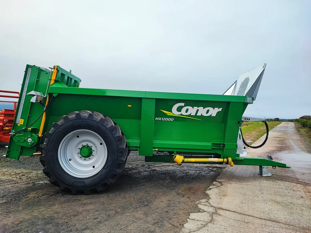 Conor rear discharge spreader - Image 1