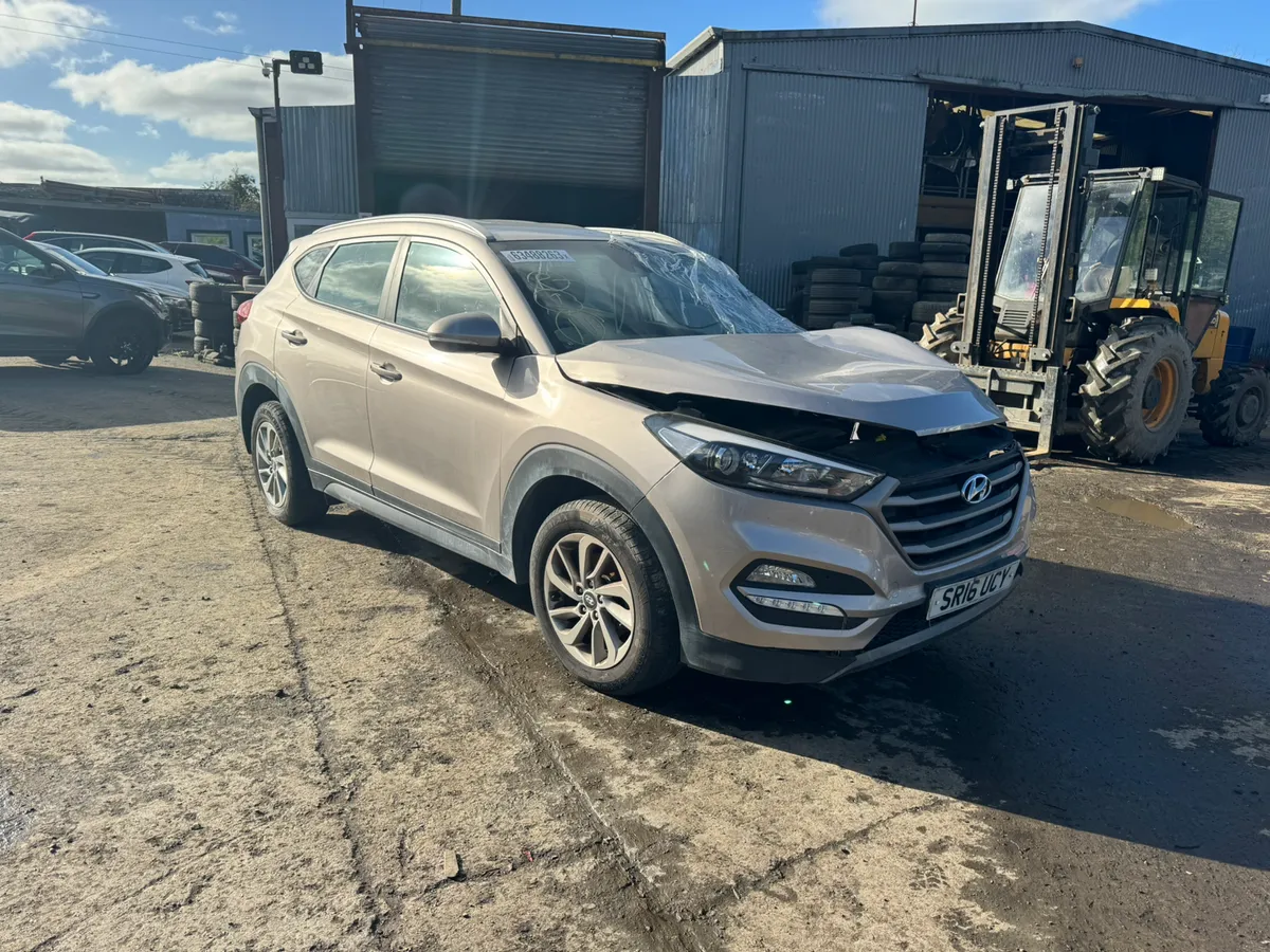 BREAKING 2016 HYUNDAI TUCSON 1.7 CRDI - Image 1