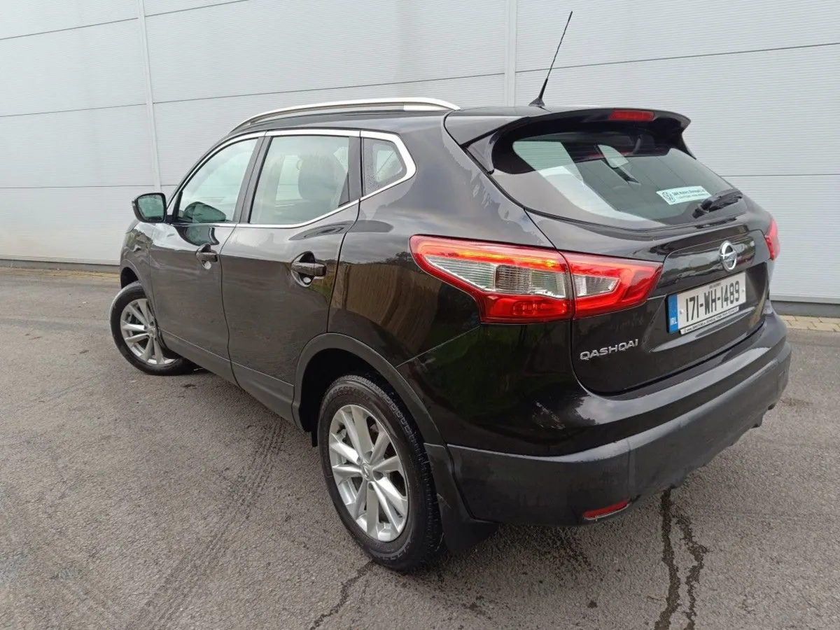 Nissan QASHQAI 1.5 DSL SV High Spec Panoramic Roof - Image 3