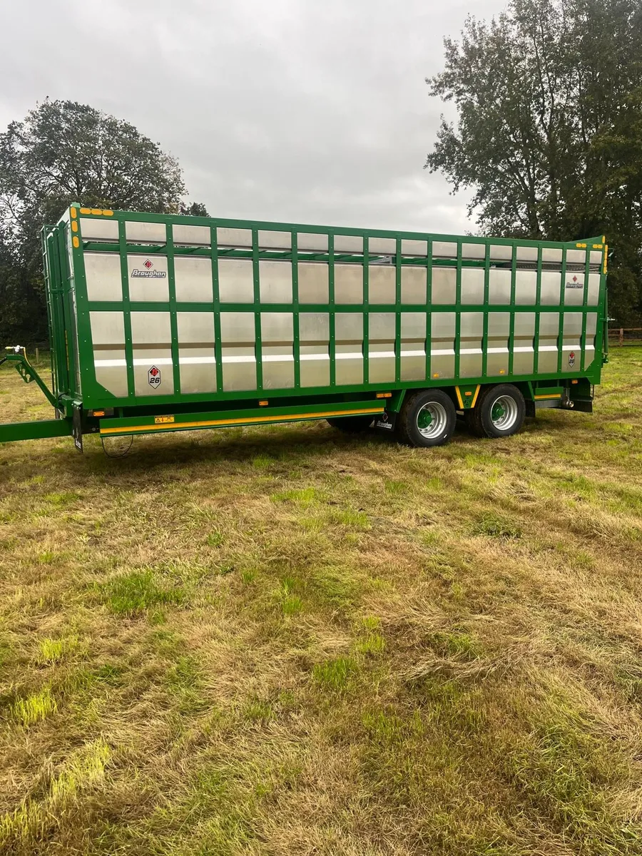 Broughan 26ft cattle trailer (NEW )
