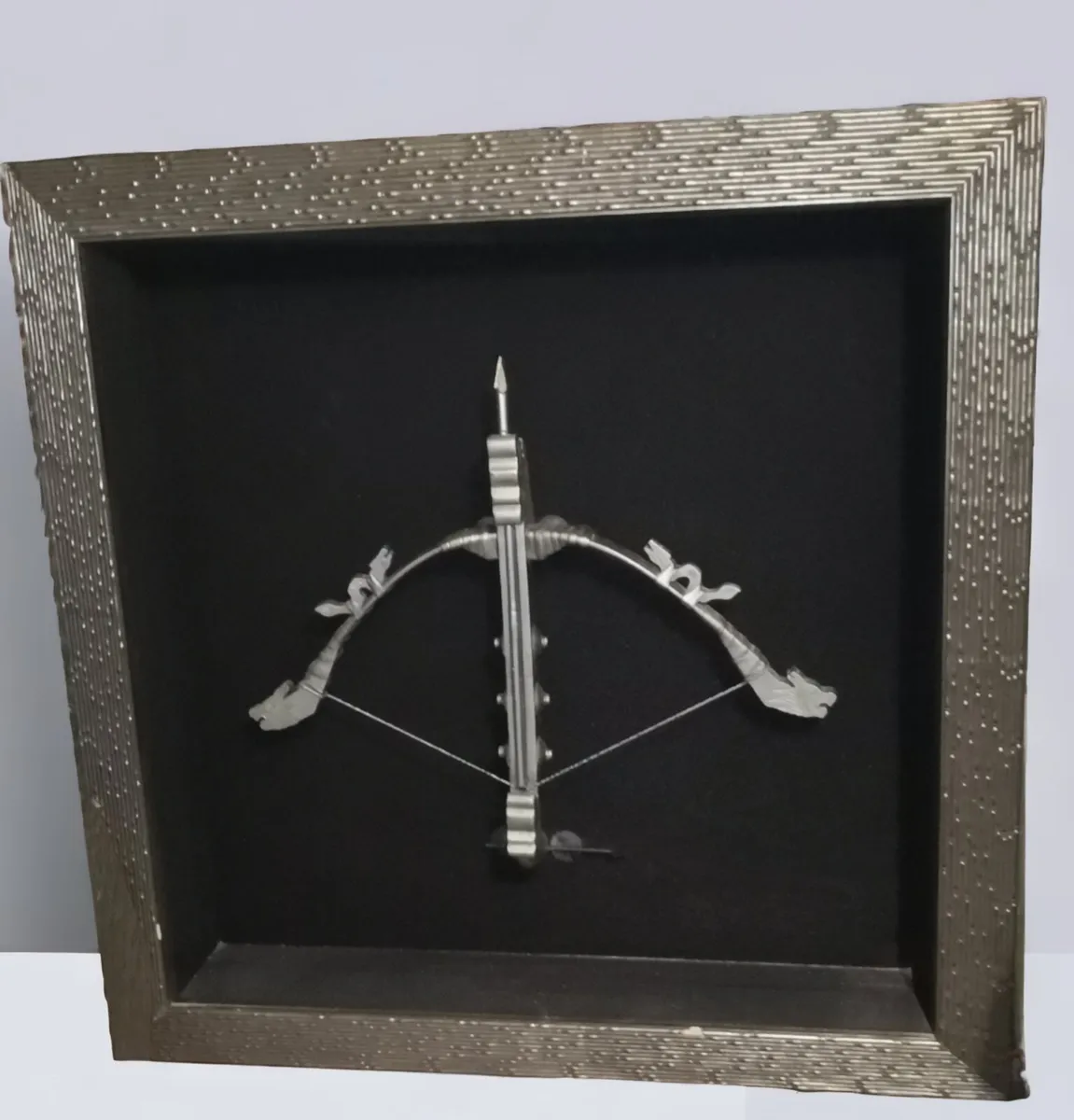 Exquisite item-Miracle arrow life-size decoration - Image 1