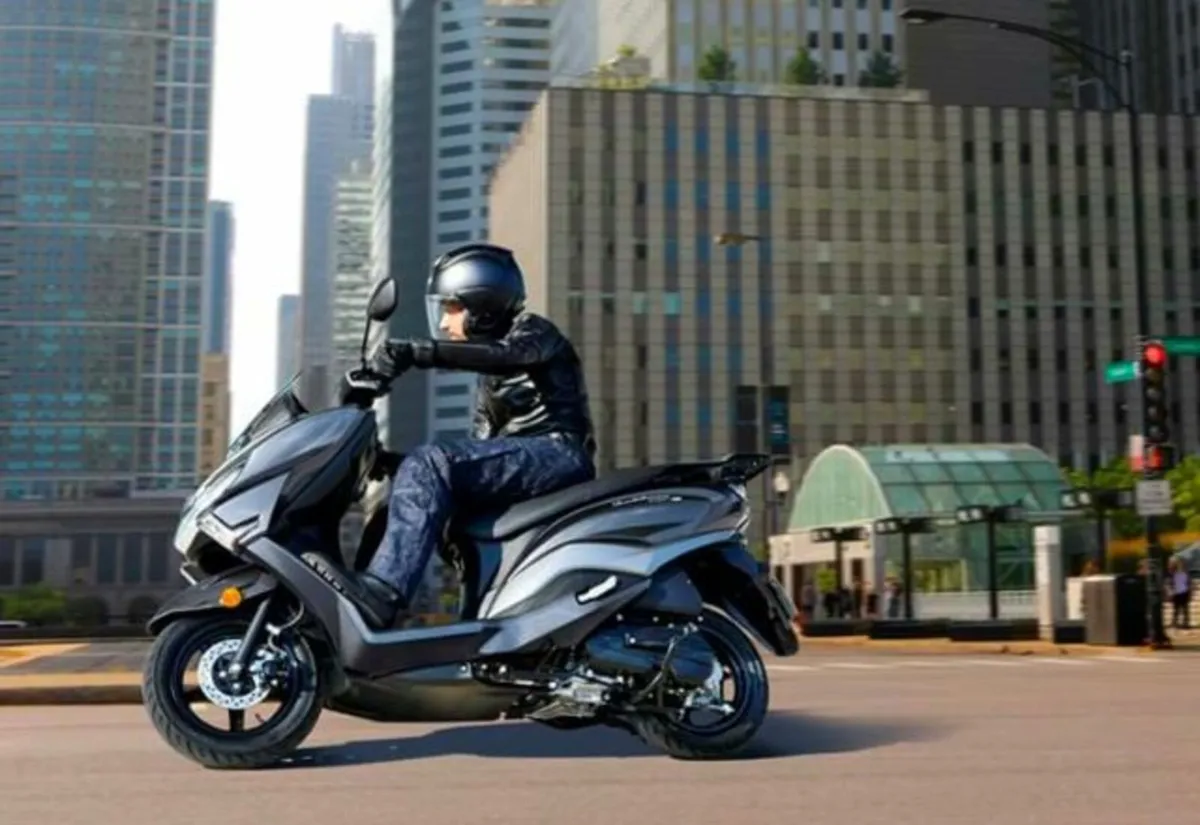 NEW MODEL SUZUKI BURGMAN 125 EX AT MOTO4U - Image 3