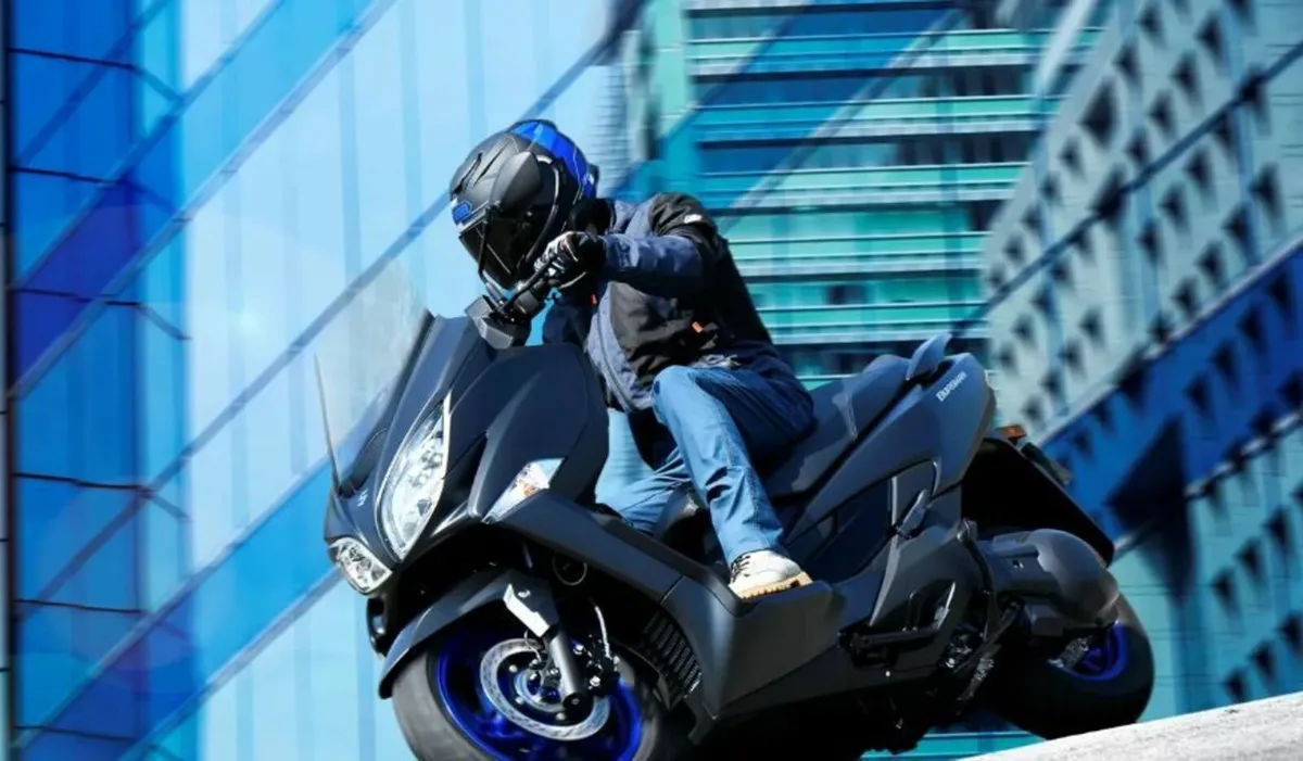 NEW MODEL SUZUKI BURGMAN 125 EX AT MOTO4U