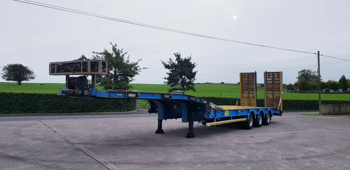 20017 Low Loader Trailer 3 Axle - Image 1