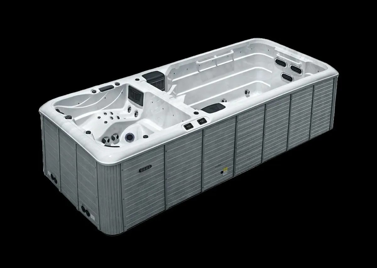 SWIMSPA DUAL TEMP FOR SALE - Image 1