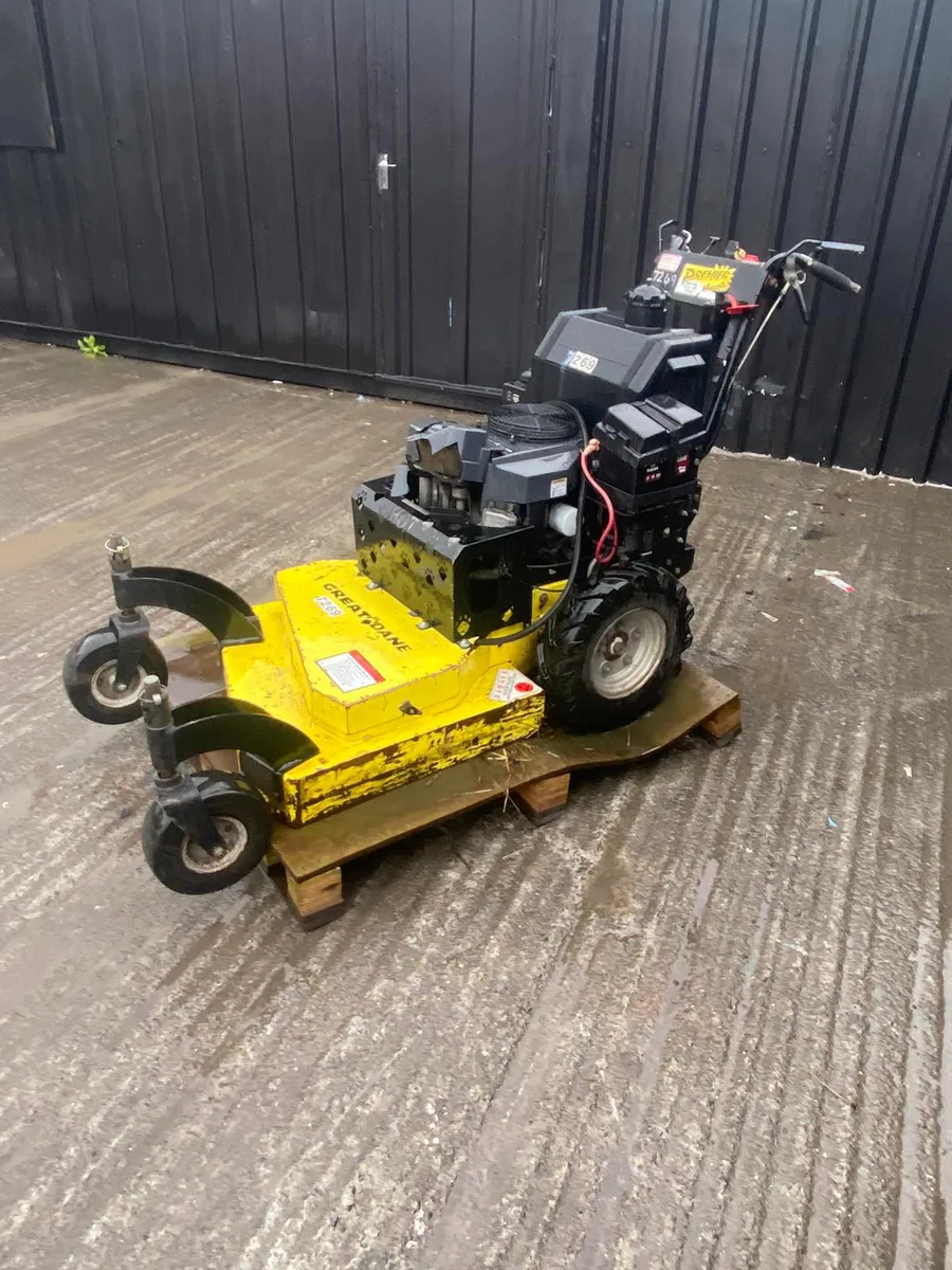 Great Dane Walk Behind Mower - Image 2