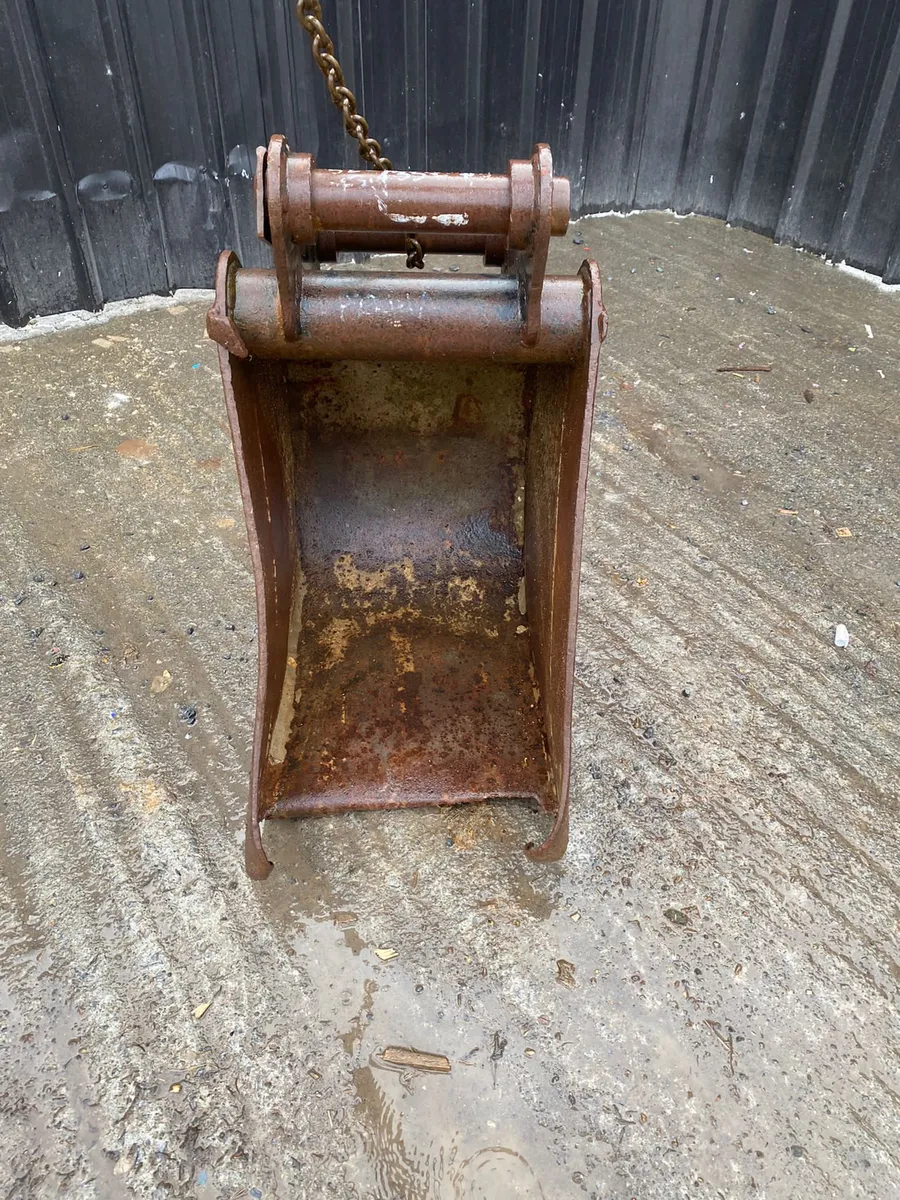 Bucket P2241A - Image 2