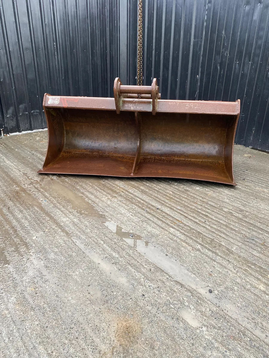 80mm Pins 7Ft Grading Bucket P2239 - Image 1