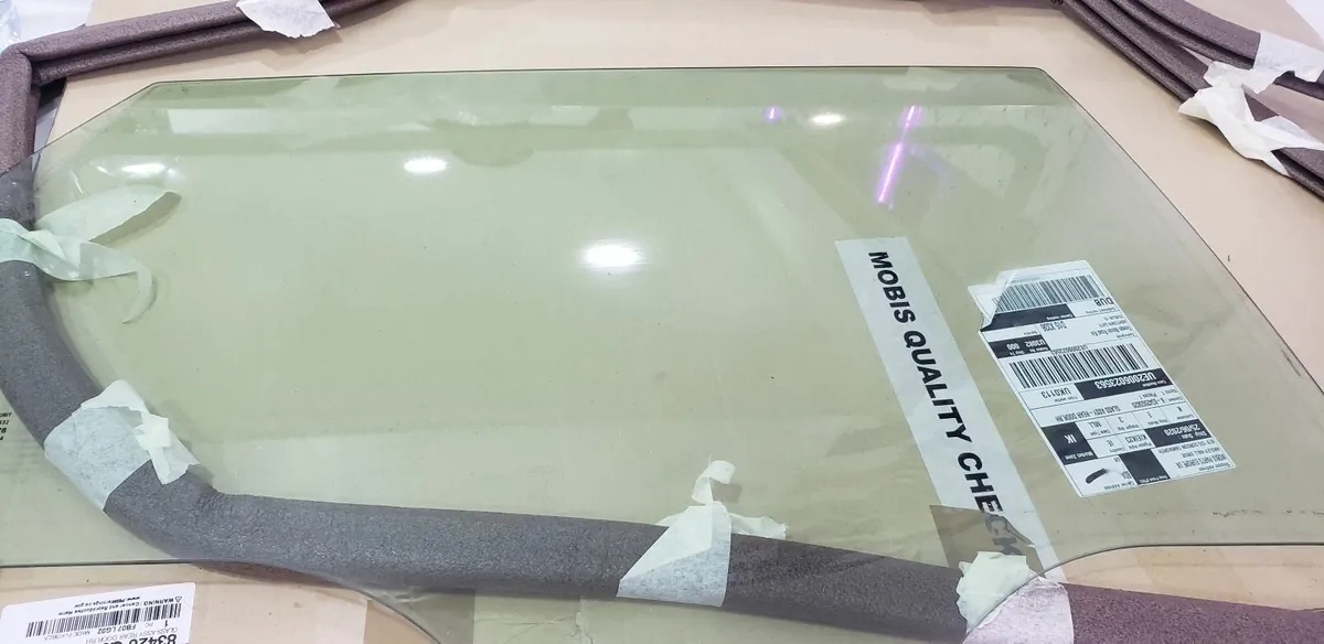 KIA E NIRO REAR WINDOW GLASS 2020 2021 - Image 4