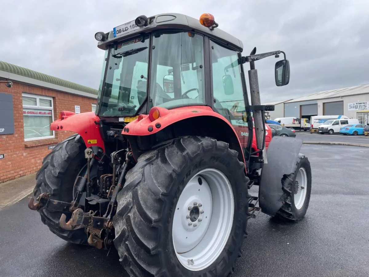 Massey Ferguson 5455 - Dyna 4 - Image 4