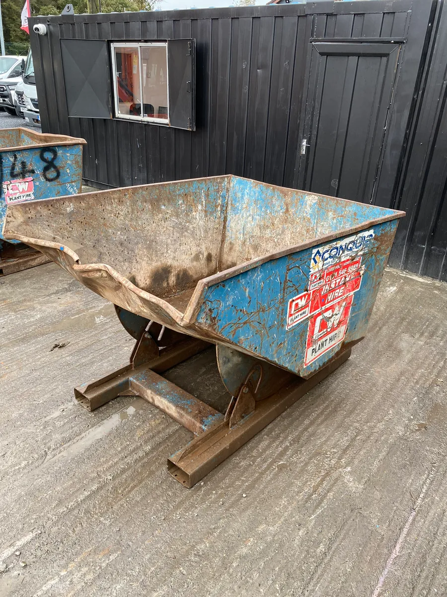Tipping Skip - Image 3