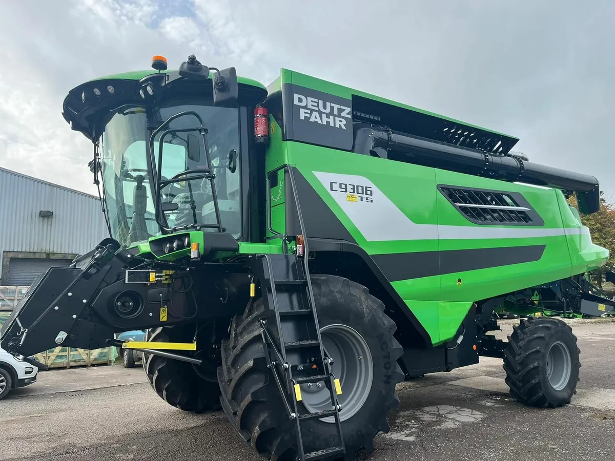 Ex Demo Deutz Fahr 9306 TS - Image 3