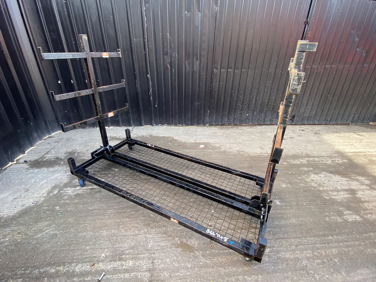 Choice Of 5 heavy duty Pipe Rack Trolley - Image 4