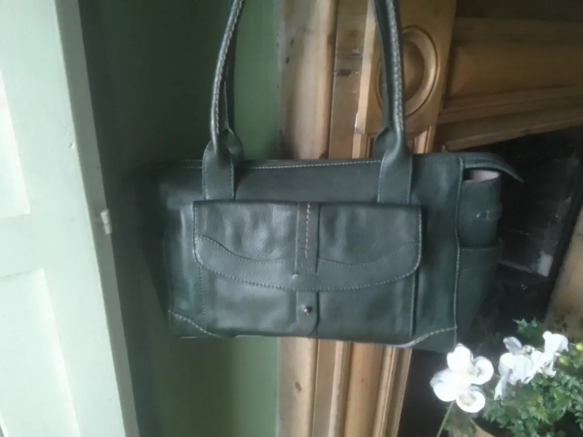 RADLEY DARK GREEN LARGE LEATHER HANDBAG AS NEW for sale in Co. Louth ...