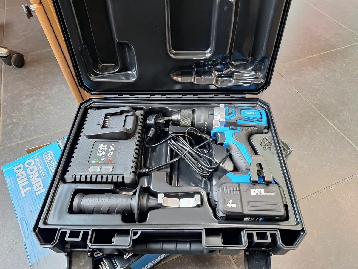 Draper D20 20 v Brushless Combi Drill with 1 X 4.0 - Image 4