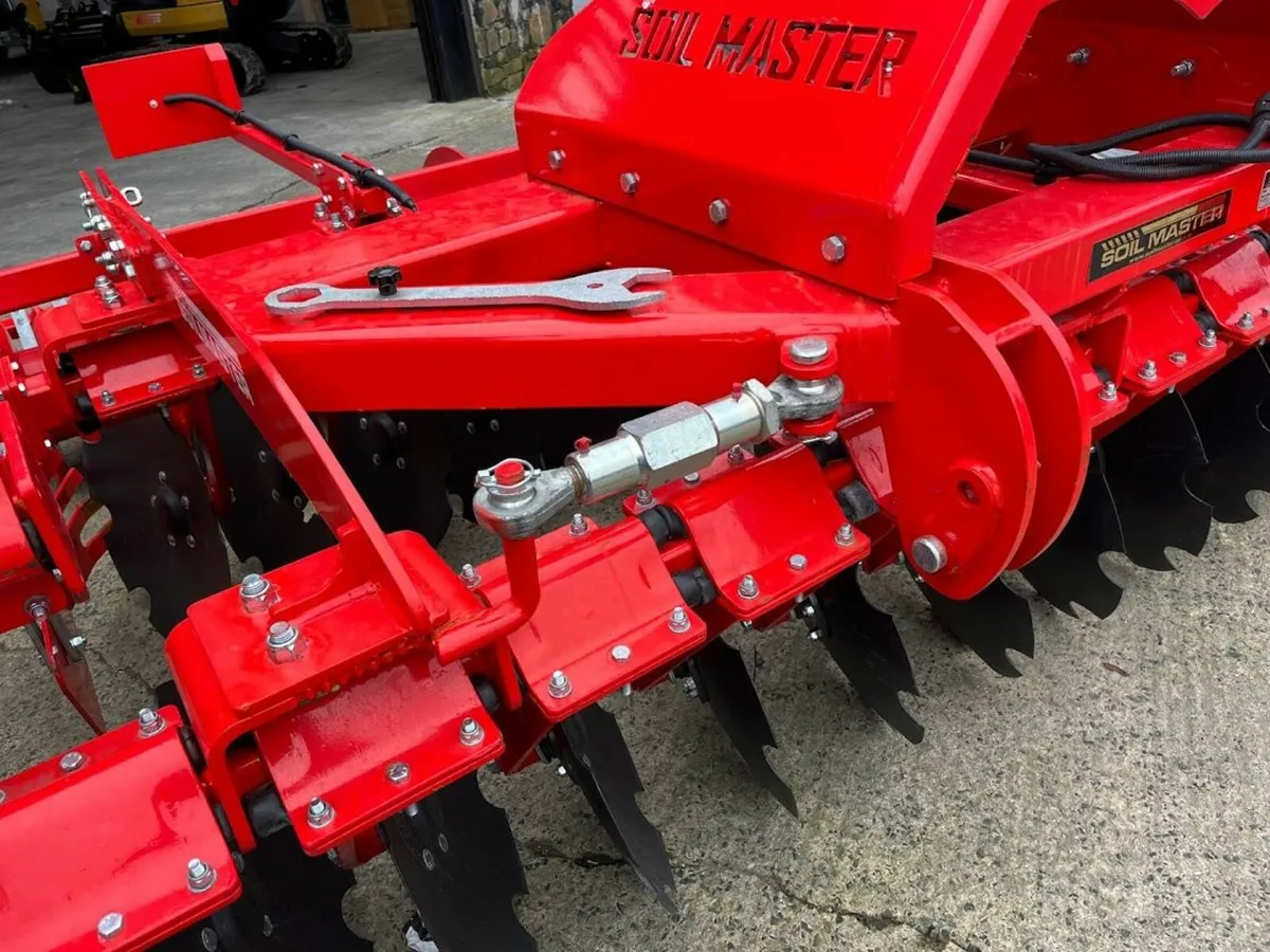 New Soilmaster 3.3M HD Disc Harrow - Image 4