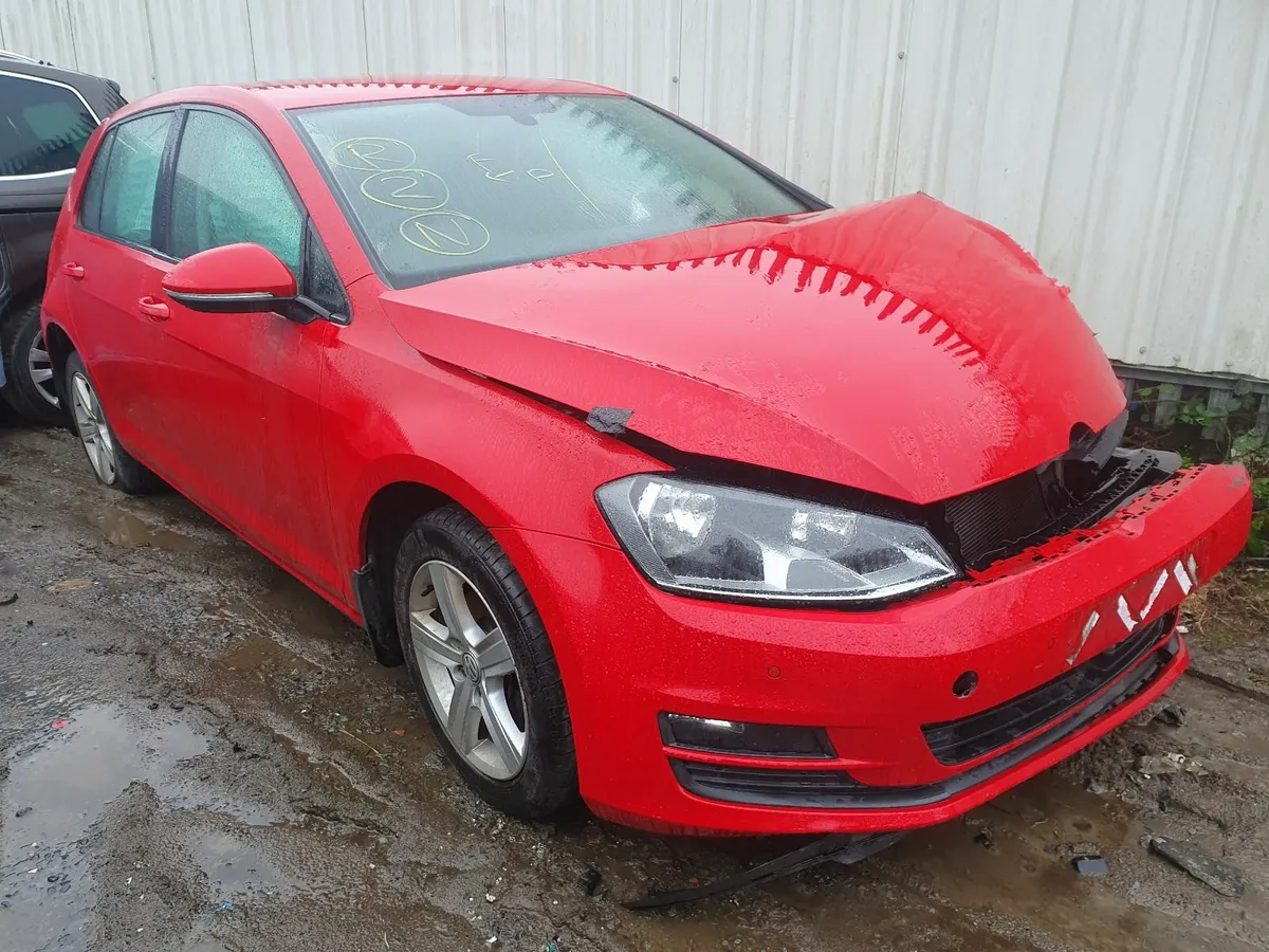 15 VOLKSWAGEN GOLF  1.4 TSI (CXSA) FOR BREAKING - Image 2