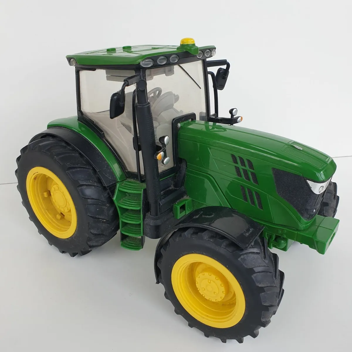 John Deere tractor ERTL light & sound 1:16 scale