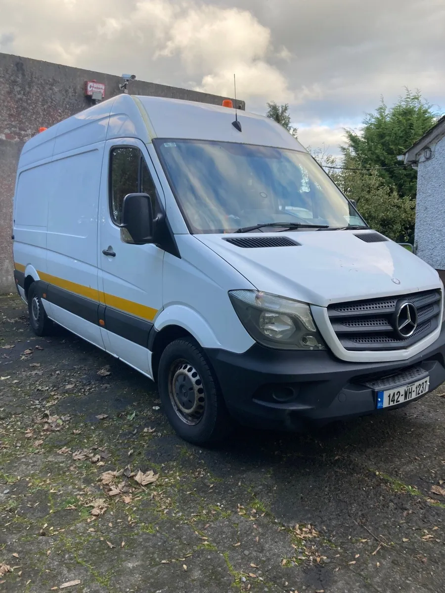 Mercedes Sprinter Van - Image 1