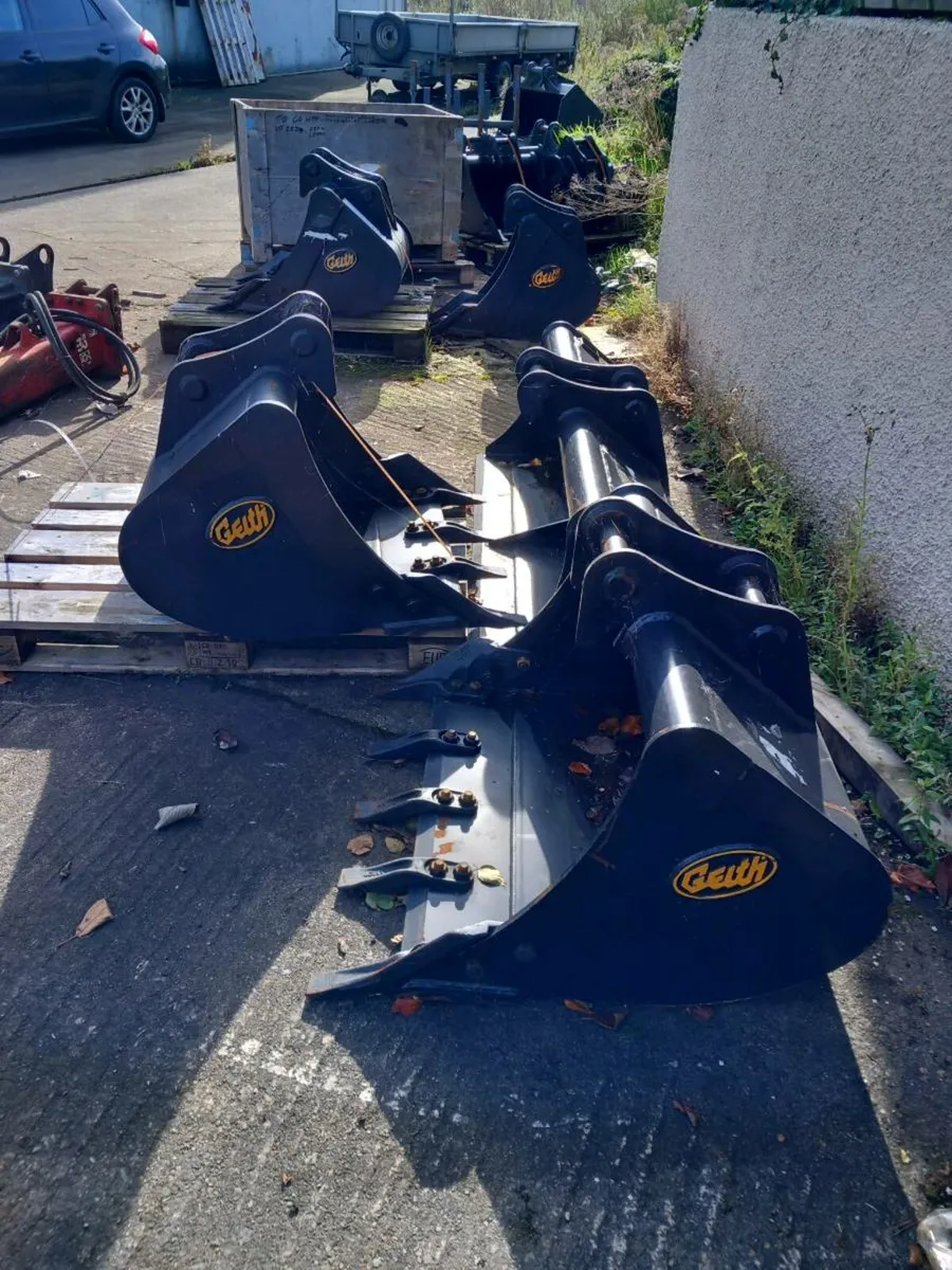 Selection of new buckets - Image 3