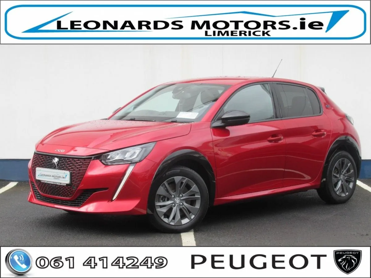 Peugeot 208 Electric 136bhp (50 Kwh) Allure Pack - Image 3