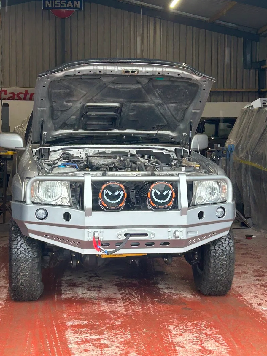 Nissan patrol breaking - Image 1