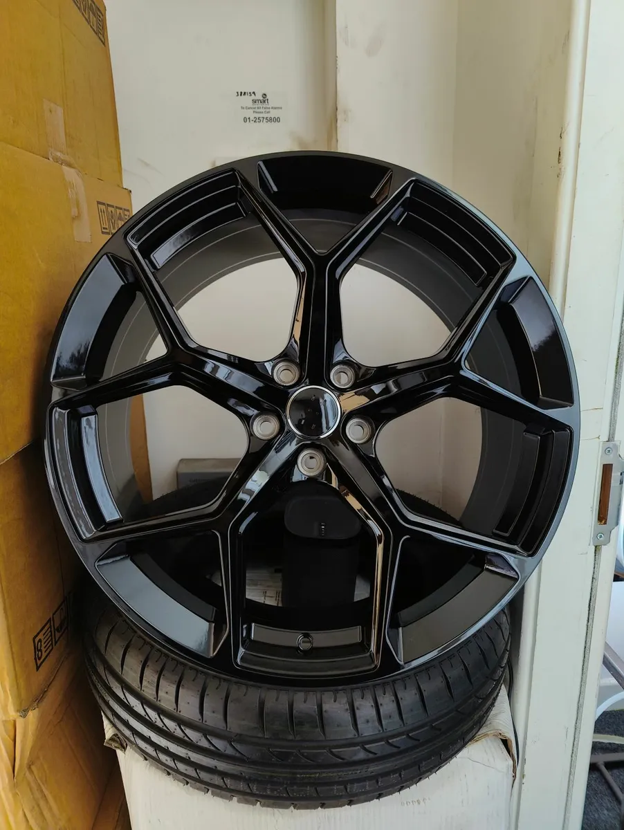 20" Audi Vw Mercedes Alloy wheels D12 Delivery - Image 1