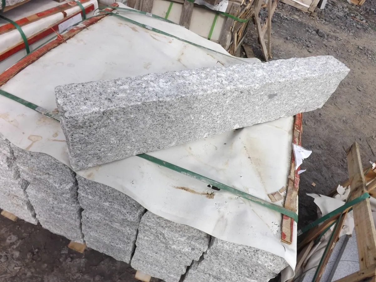 Silver Granite Kerbs 200x100x100 - Image 2