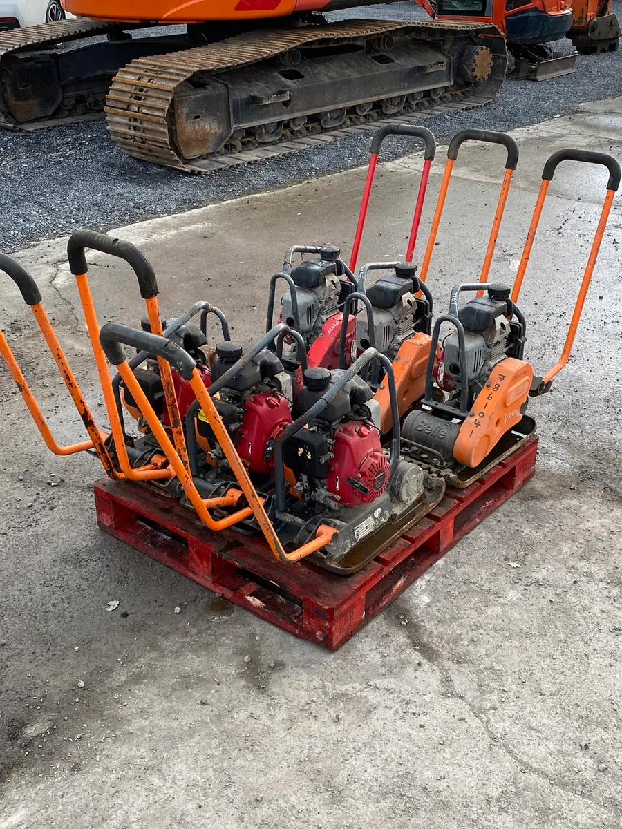 Belle 12 inch Plate Compactors - Choice of 6 - Image 3