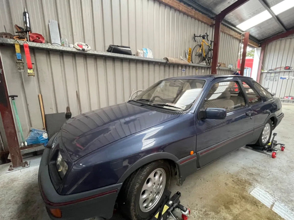 Ford Sierra Xr4i immaculate 1995 - Image 3