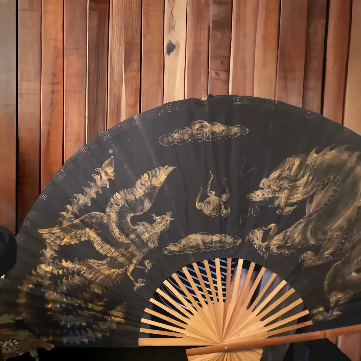 Very large oriental fan