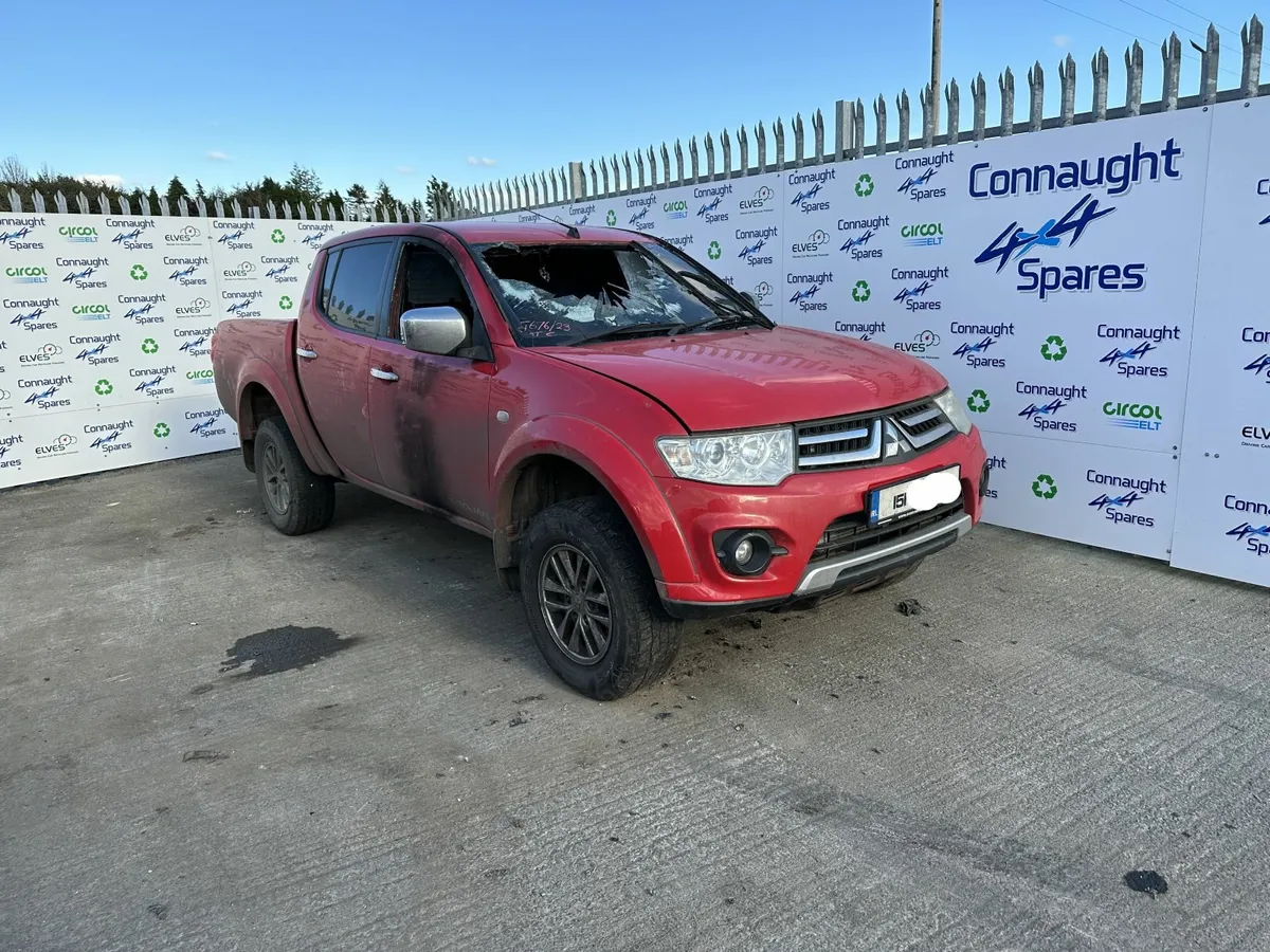 2015 MITSUBISHI L200 JUST IN FOR BREAKING