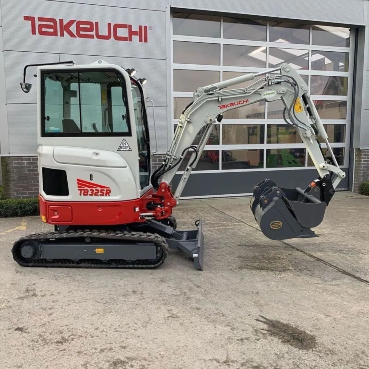 Takeuchi TB325R - Own this for Just €82 per week - Image 2